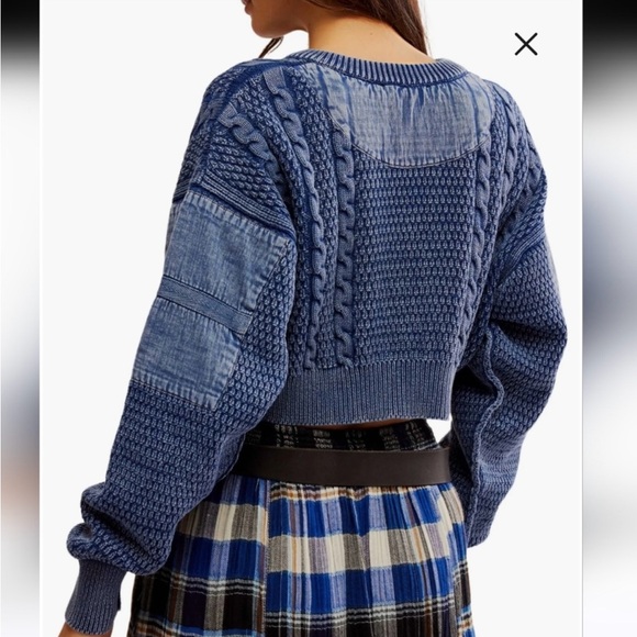 We The Free Blue Cable Knit Cropped Cardigan - Picture 2 of 8